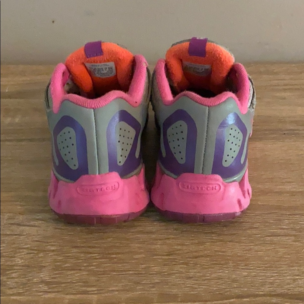 Girls Reebok Zigtech 11 - Picture 4 of 4
